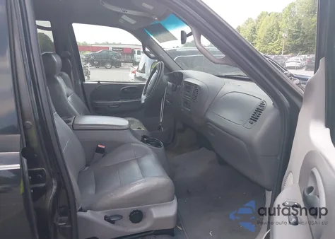 2002 Ford F-150 Lariat/Xlt из США, поврежденный, VIN 1FTRW08LX2KB72869